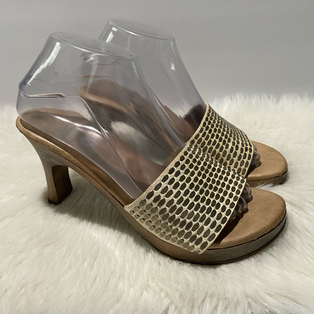 Beautiful Calleen Cordero Heels